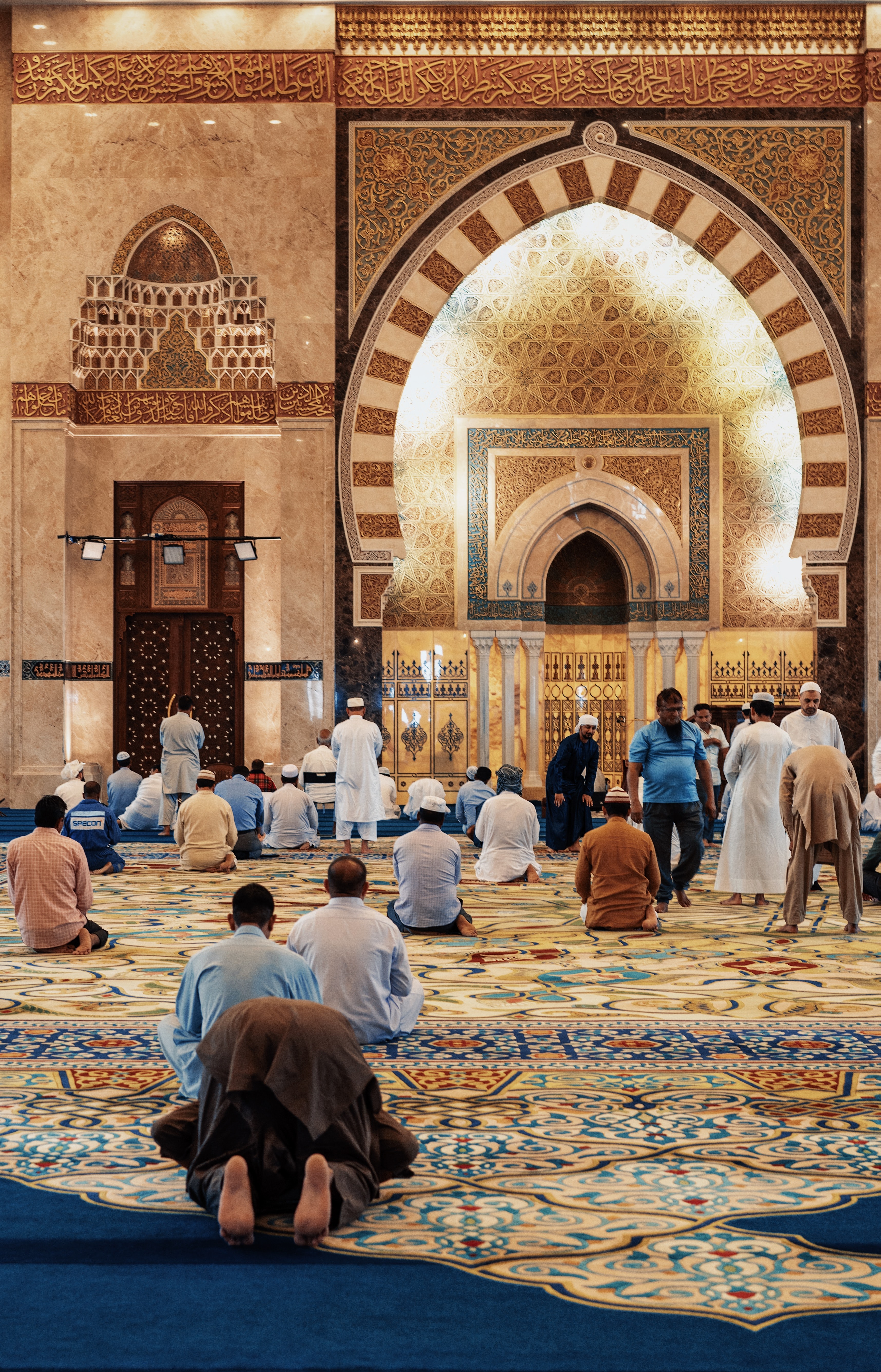 ما سبب انتفاخ البطن في رمضان